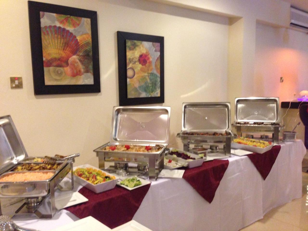 Airport Plaza Hotel Juba 外观 照片